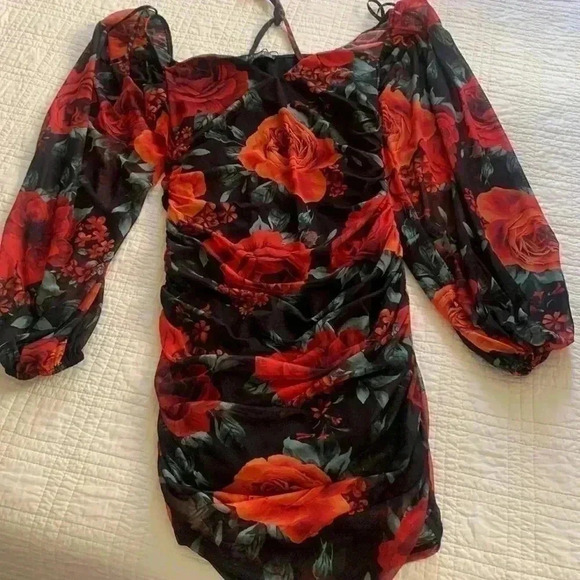 Missguided - Picture 2 of 5